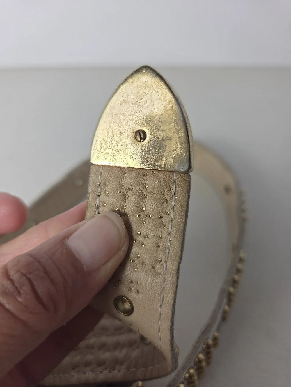 Sand Castle White Belt Studded Gold Buckle Vintage Womens